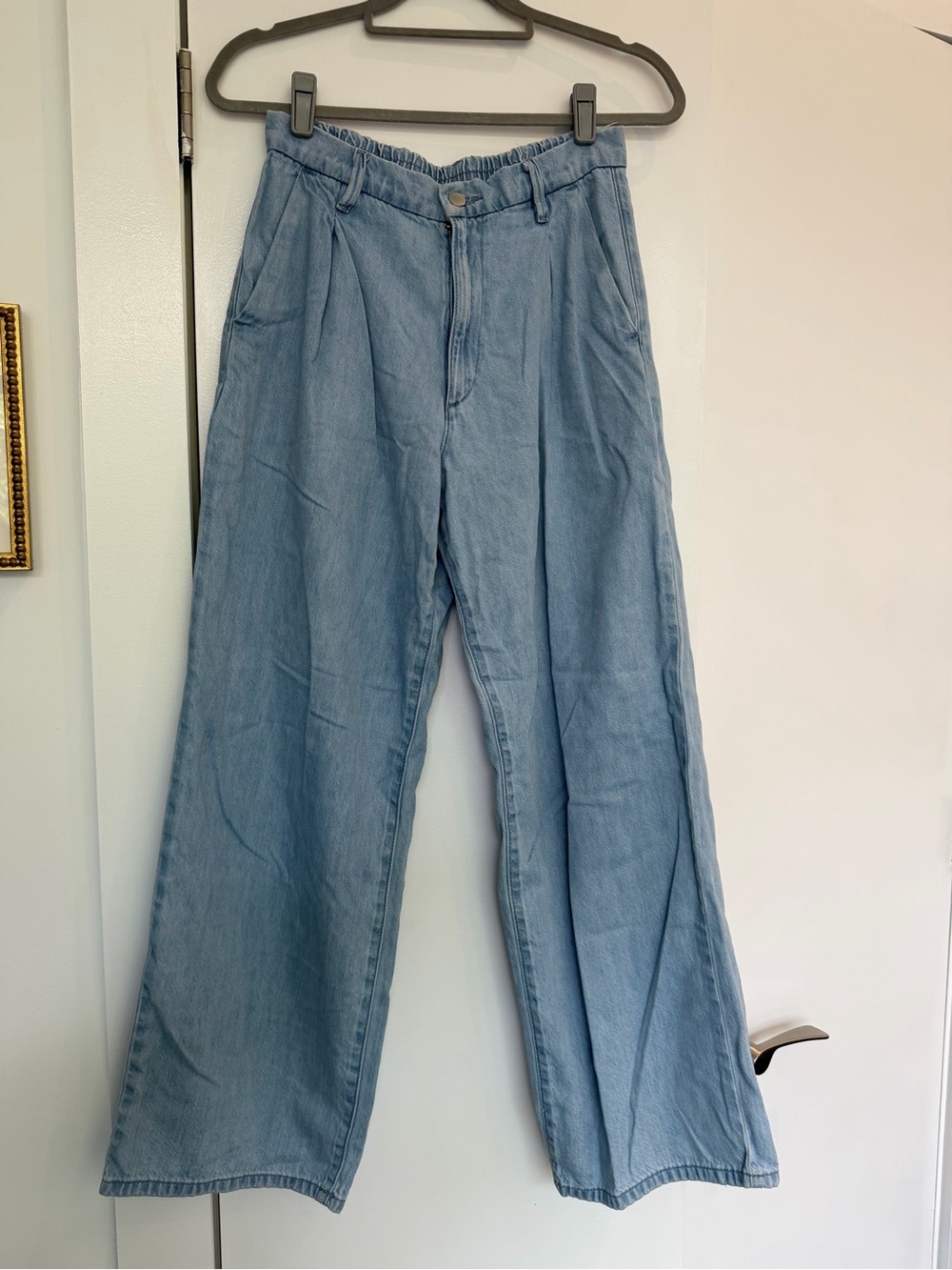 Uniqlo Wide-Leg Stretch Jeans